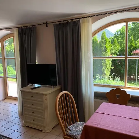 Haus Gasserer דירה *